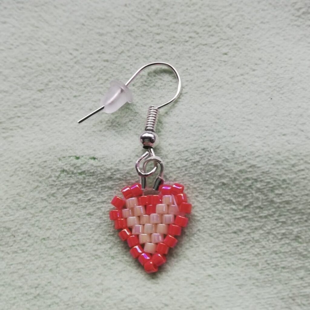 Corazón en Miyuki Delica 8 Corazon Victoria